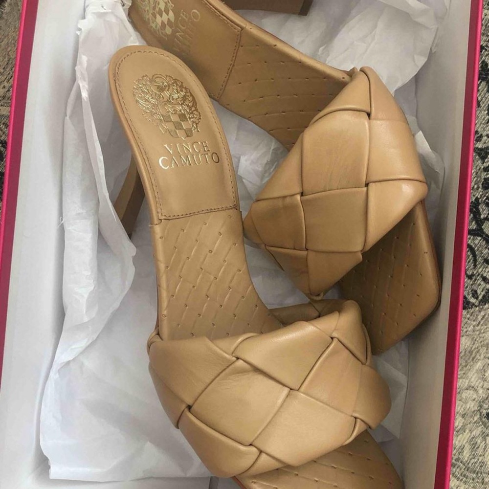 Vince Camuto Heels - Picture 3 of 3